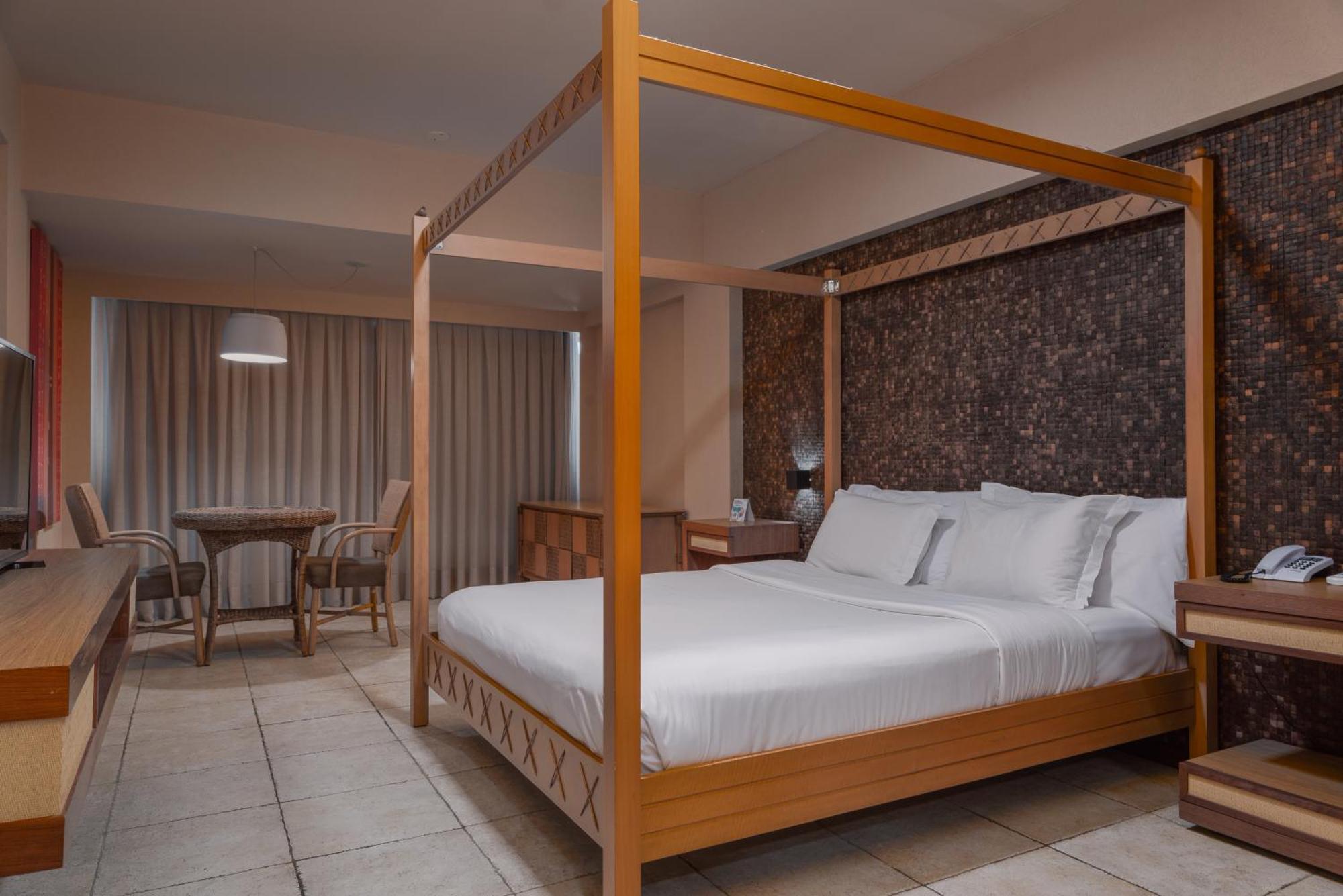 Ritz Lagoa Da Anta Hotel & Spa Maceió Eksteriør bilde A room at the hotel